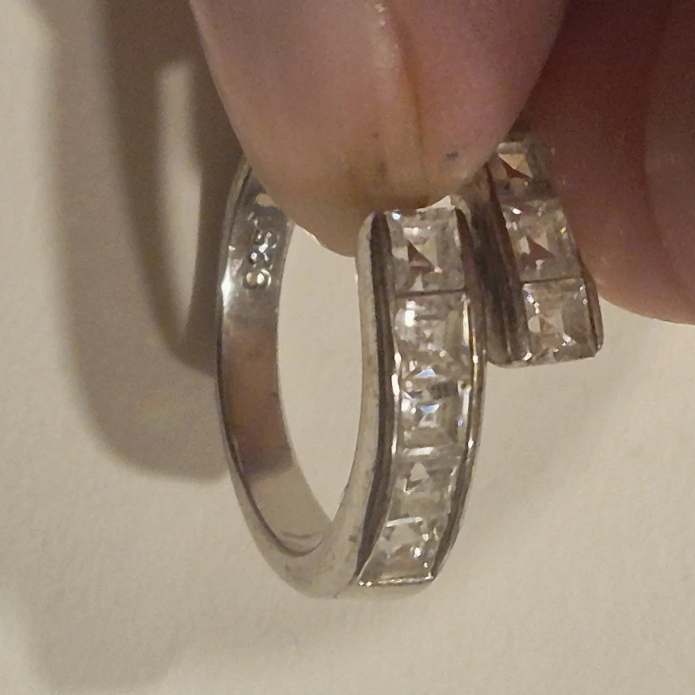 Sterling Cz Ring - Picture 5 of 12